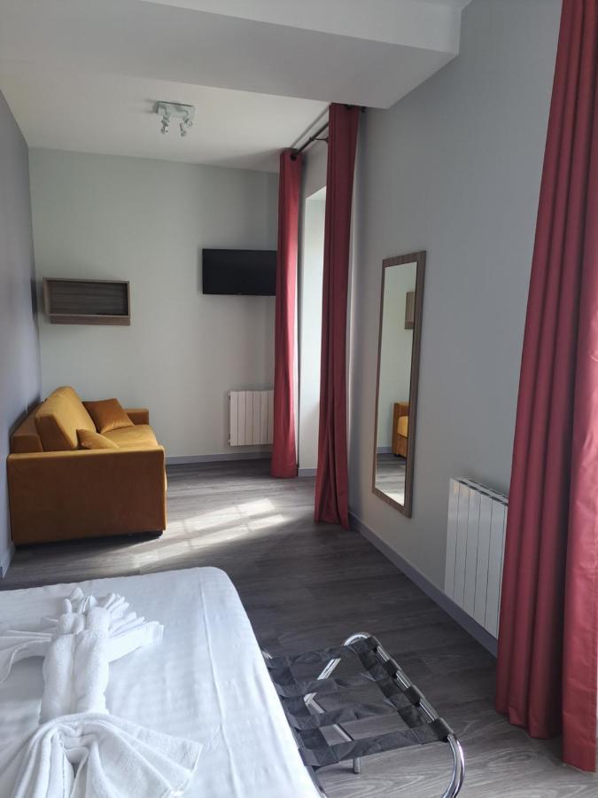 Bed and Breakfast Le Petit Vedaquais Vaas Экстерьер фото